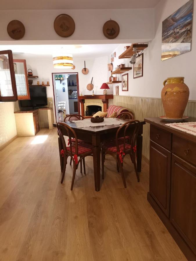 Villa Rosa Etna Apartments Zafferana Etnea Esterno foto