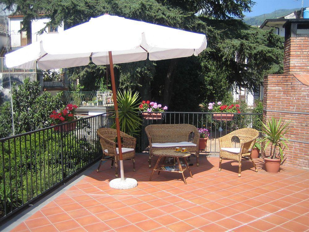 Villa Rosa Etna Apartments Zafferana Etnea Esterno foto